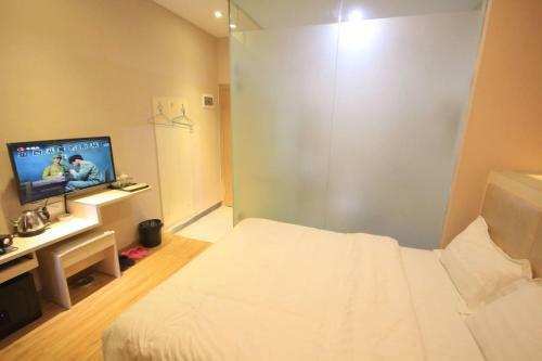 Jujia Hotel