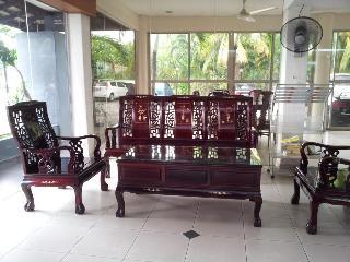 Hotel Harbour Inn