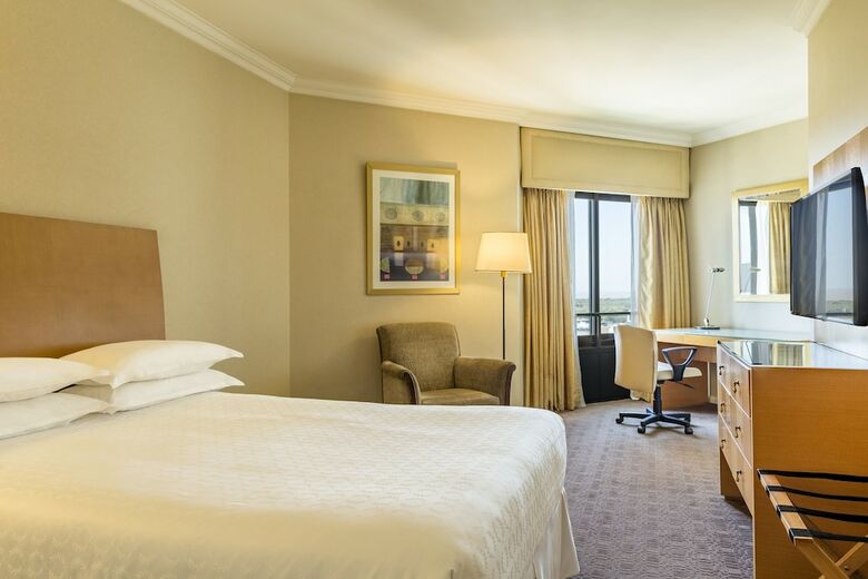 Sheraton Buenos Aires Hotel & Convention Center