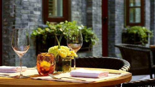 Relais & Chateaux Chaptel Hangzhou Hotel