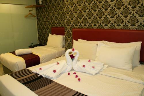 Prince33 Hotel