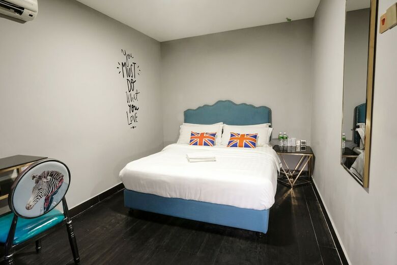 Euro Rich Hotel