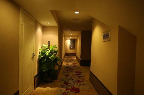 Younique Aranya Resort Hotel Hangzhou