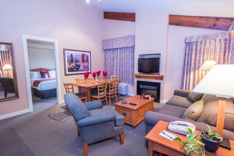 Hotel Pemberton Valley Lodge