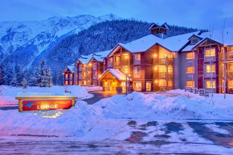 Hotel Pemberton Valley Lodge