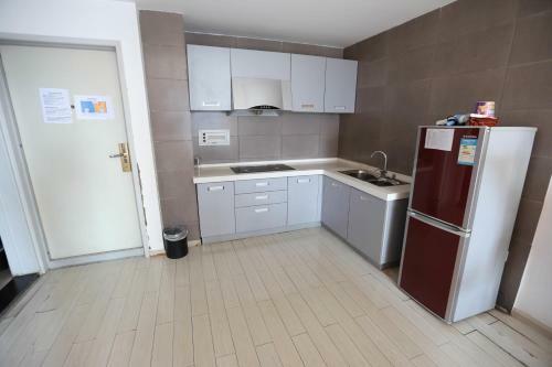 Nissi Holiday Hotel