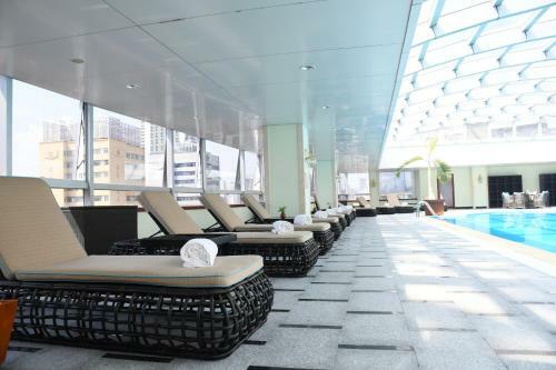 Kai Wah Plaza Hotel