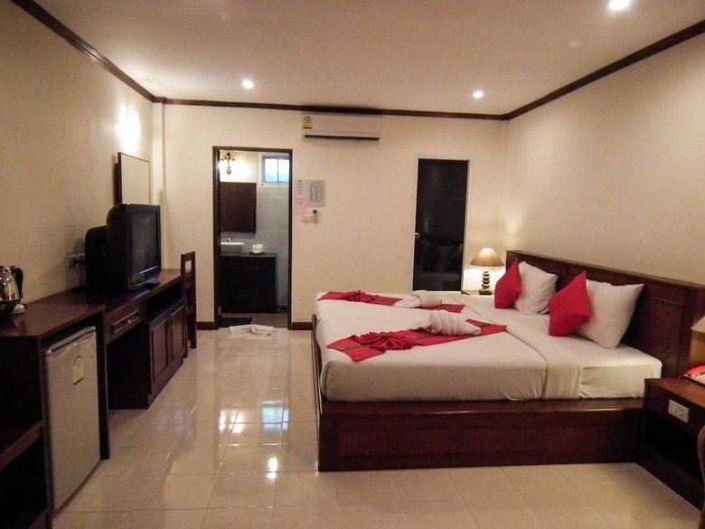 Hotel Andaman Seaside Resort