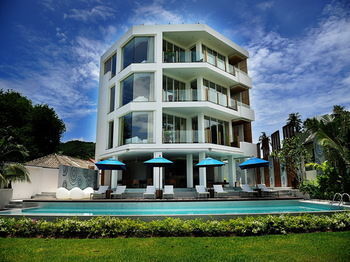 Hotel Beachfront Phuket