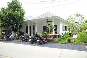 Hostal Sweet Bungalow
