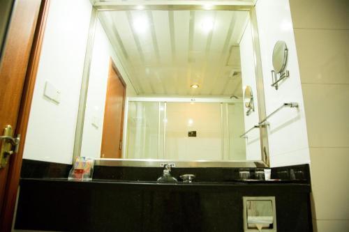 Linyi Yonghe Business Hotel