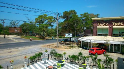 Sunshine Inn Resort