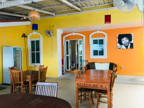 Hostal Swiss Guesthouse