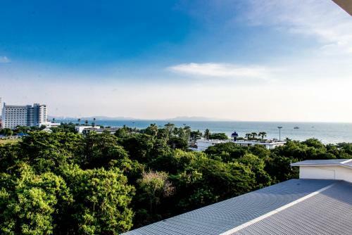 Hotel Seabreeze Jomtien Resort