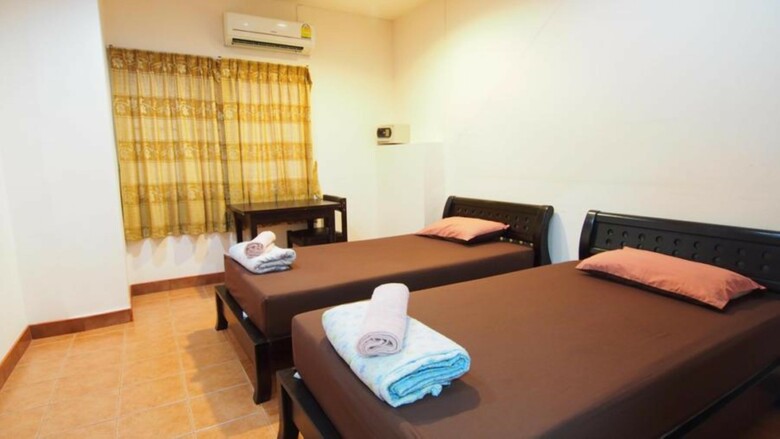 Hostal Anchana House