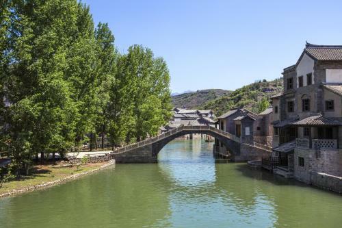 Hotel Beijing Gubei Water Town Changcheng Inn