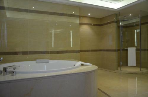 Beijing Gubei Water Town William Edgar Hotel