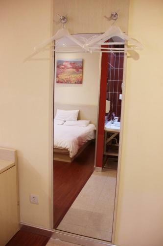 Hotel Hanting Express Nanjing Huangpu Road