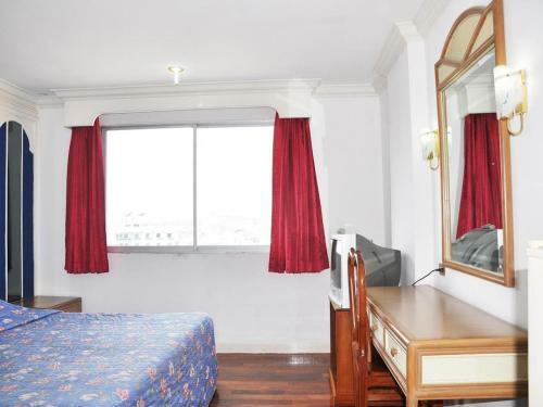 Highfive Hotel