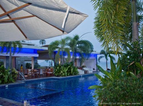 Raya Beachloft