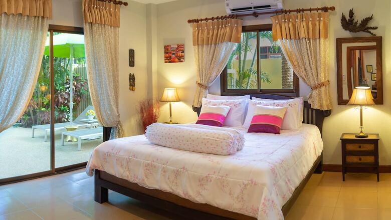 Coconut Paradise Villas