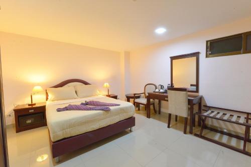 Hotel Chaplin Inn