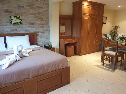 Hostal Chaiyapoon Inn