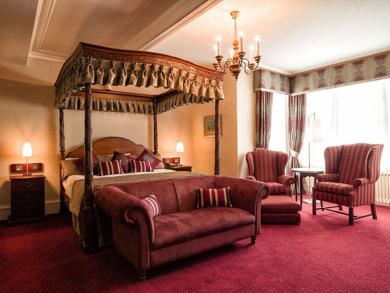 Weetwood Hall Conference Centre & Hotel