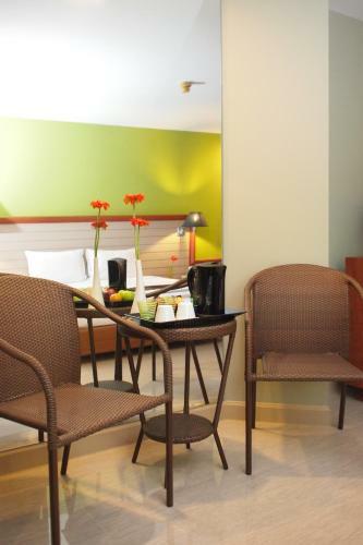 Long Beach Cha-am Hotel