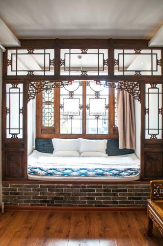 Hotel Fly By Knight Pingyao Courtyard