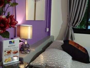 Hostal The Beach Cha Am Guest House