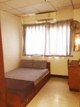 Tapae Inn Hotel