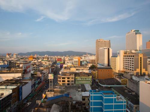 V.l. Hatyai Hotel