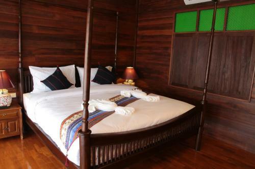 Bed & Breakfast Rustic River Boutique