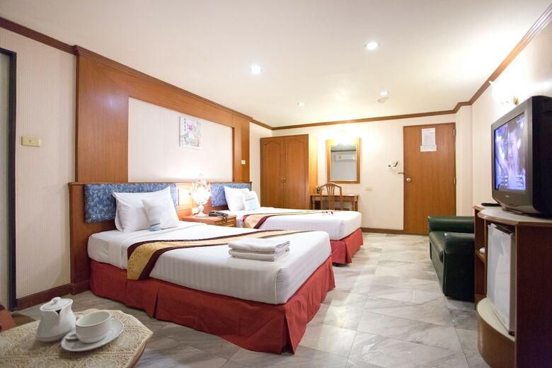 Chaipat Hotel