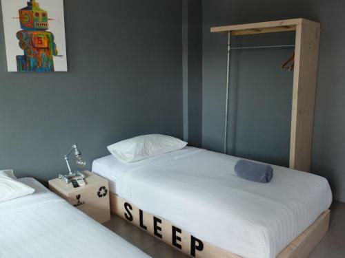 Hostal Sleep Guesthouse