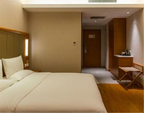 Ji Hotel Xianggang Middle Road Qingdao