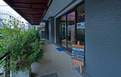 Srisawara Casa Hotel