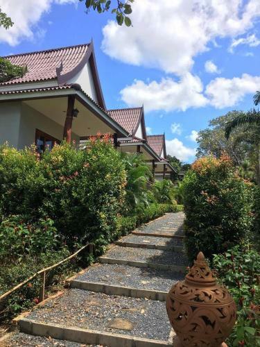 Hotel Lanta Happy Hill