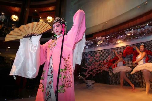 China Community Culture & Art Hotel