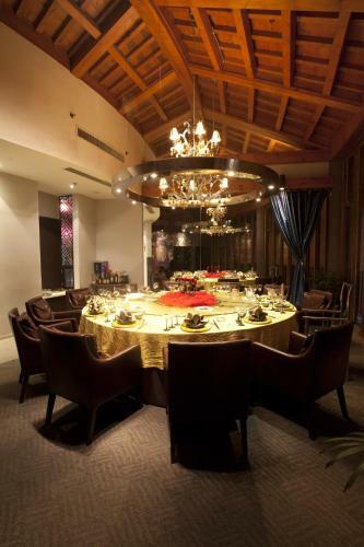 China Community Culture & Art Hotel
