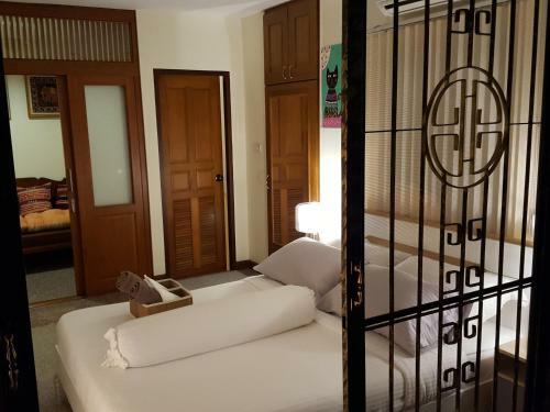 Hotel Bed And Terrace Guesthouse Chiang Mai