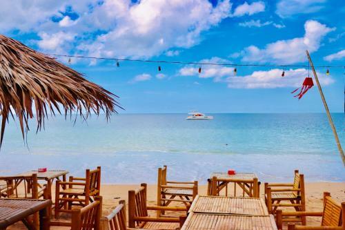 Lanta Palm Beach Resort