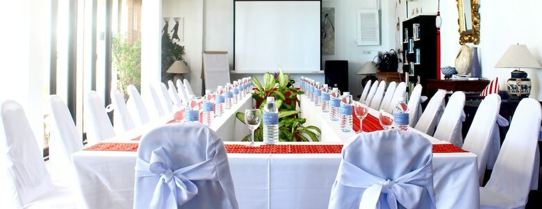 Hotel Baanlaksasubha Resort Huahin