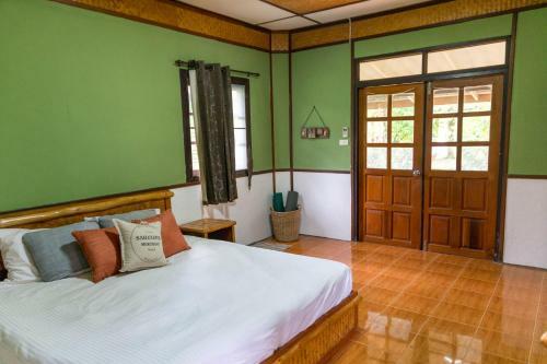 Lanta Scenic Bungalow