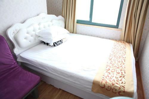 Qingdao Qingqingyuan Apartment