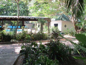 Hotel Lanta Island Resort
