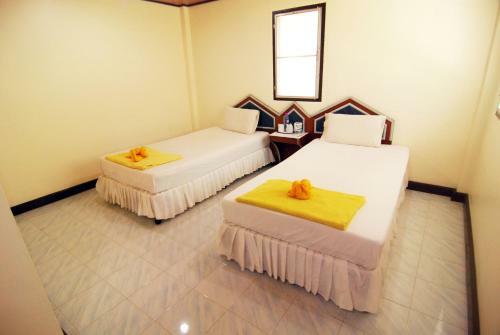 Hotel Lanta Coral Beach Resort