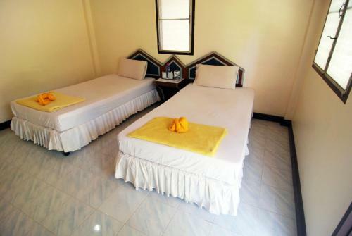Hotel Lanta Coral Beach Resort
