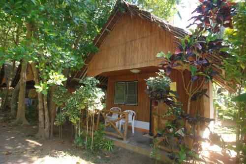 Hotel Lanta Coral Beach Resort